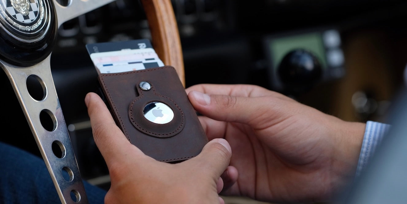 Discover the Parvus™ AirTag Wallet, a premium card holder wallet with a built-in AirTag slot, RFID protection, and quick card access. This wallet and card holder is perfect as a credit card holder and the ideal air tag wallet for modern lifestyles.